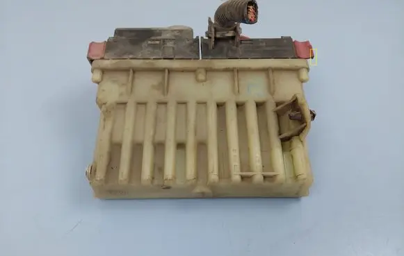 Coolant fan relay