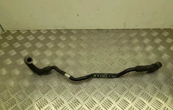 Porsche Panamera (970) Engine coolant pipe/hose 97010604410