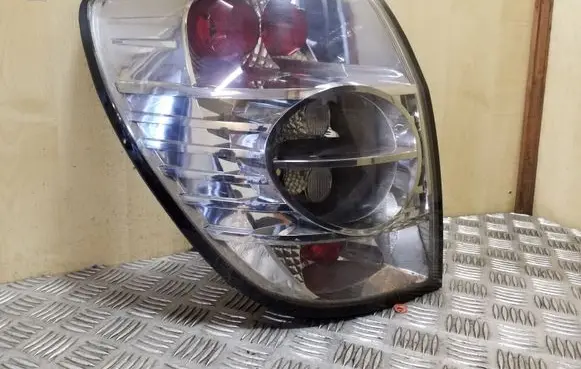 Chevrolet Captiva Rear/tail lights 95905417