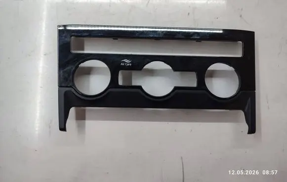 Skoda Karoq Climate control/heater control trim 567820075