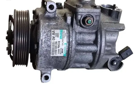 Seat Altea XL Air conditioning (A/C) compressor (pump) 1K0820859F R134A8681F