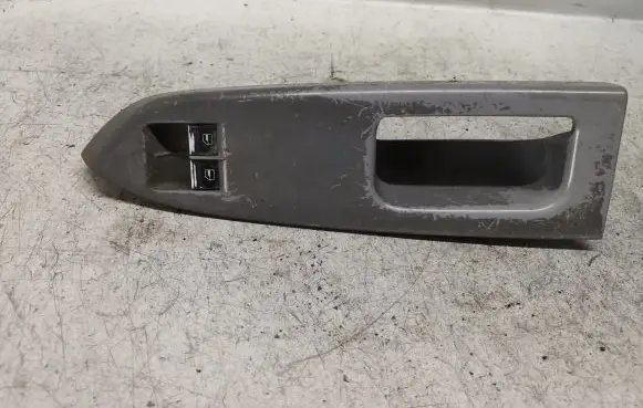 Volkswagen Caddy Electric window control switch