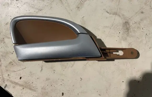 Porsche Cayenne (9PA) Rear door interior handle 7L5837114A