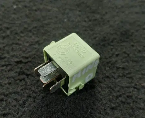 Mini One - Cooper R50 - 53 Other relay V23134K59X312 8373700 6136