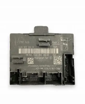 Audi A3 S3 8V Door control unit/module 5Q0959393B