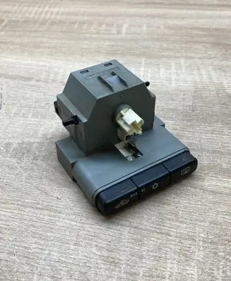 Opel Astra G Climate control unit 90559839 501732