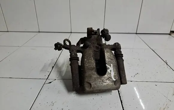 Citroen Berlingo Rear brake caliper