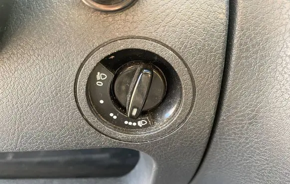 Tata Indica Vista II Light switch