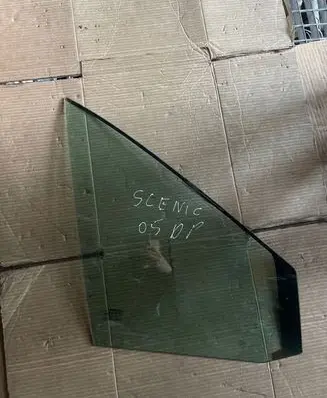 Renault Scenic II - Grand scenic II Front triangle window/glass 