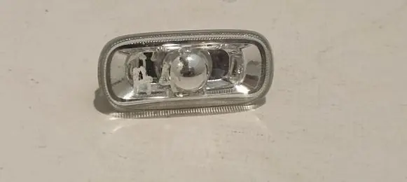 Audi A4 S4 B7 8E 8H Front fender indicator light 8E0949127