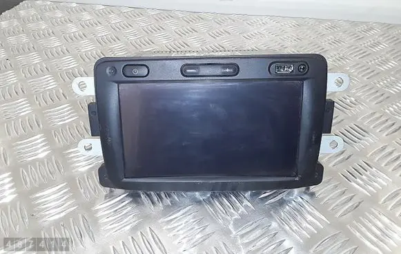 Dacia Logan II Radio/CD/DVD/GPS head unit 281153118r LAN5200WR4