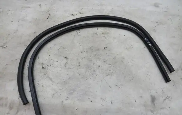 Audi A7 S7 4G Front door rubber seal KRIS235789