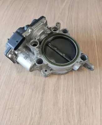 BMW 5 G30 G31 Throttle valve 8623324 13548623324