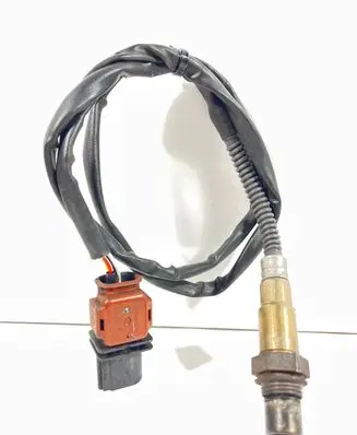 Audi A4 S4 B7 8E 8H Lambda probe sensor 059906262 0281004038 0281004039