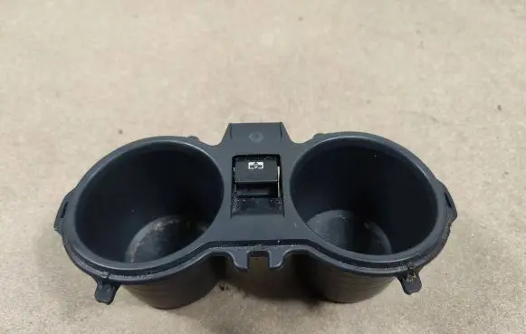 Peugeot 3008 I Cup holder 9683347277