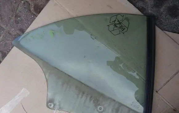Peugeot 307 CC Rear side window XXXXXXXXX
