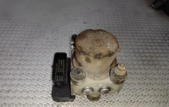 Mazda MPV ABS Pump 4364452 LD48437AZ