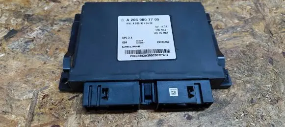 Mercedes-Benz C W205 Gearbox control unit/module A2059007705 28423882 A0009016402
