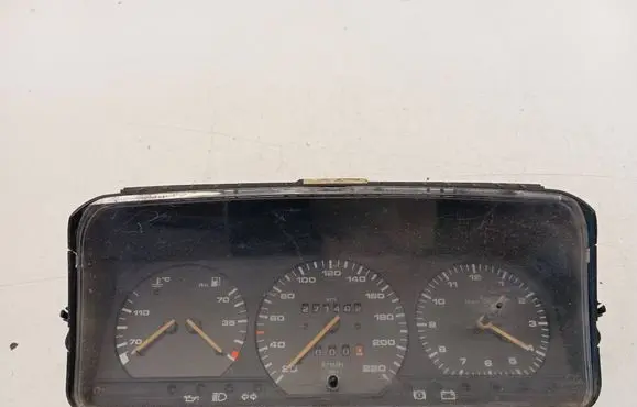 Volkswagen PASSAT B3 Speedometer (instrument cluster) 357919053