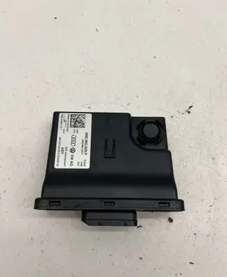Audi Q7 4M Other control units/modules 4M0965429P 4M0965429F