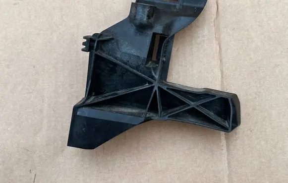 Audi Q3 F3 Headlight/headlamp mounting bracket 83A805608A