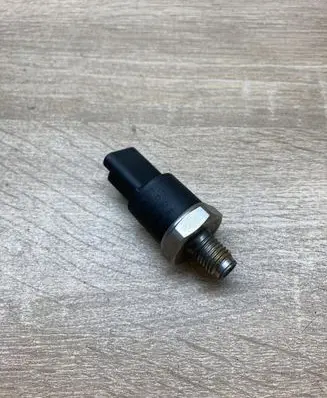 Peugeot 607 Fuel pressure sensor 0281002283 18824005793