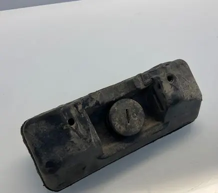 Mercedes-Benz E W212 Jacking socket point A0009986750 0009986750