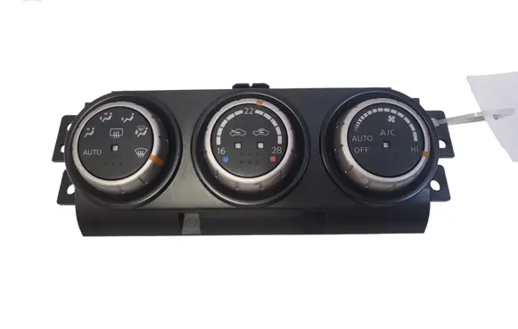 Nissan X-Trail T31 Climate control unit 275003UP0A C0922