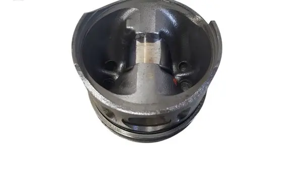 Mercedes-Benz C W204 Piston 0000