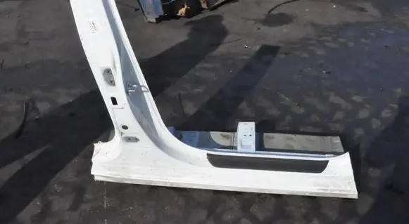 KIA Ceed Side car body part 