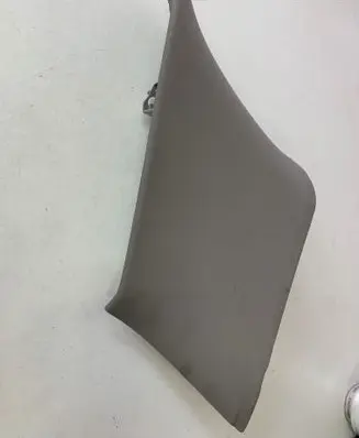 BMW 2 F46 (D)pillar trim (top) 7329591 51457329591