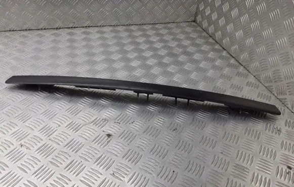 Ford Fiesta Rear window tailgate spoiler 2S64-A43404