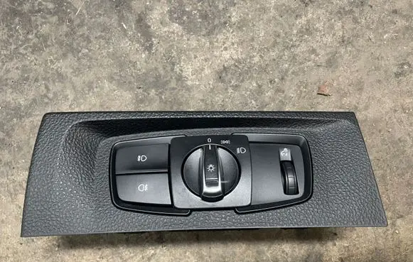 BMW 1 F20 F21 Light switch 9265302 0333037 549648906