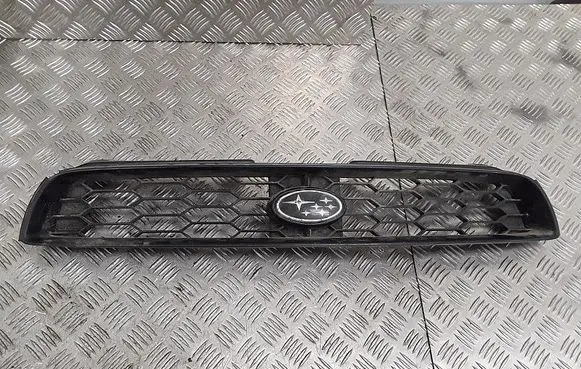 Subaru Impreza II Front bumper lower grill 91121FE000
