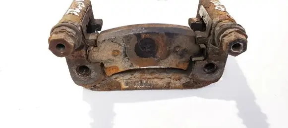 Opel Insignia A Rear brake caliper