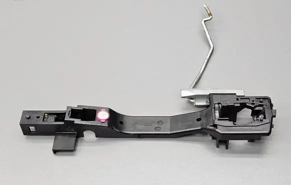 Honda Civic IX Front door exterior handle/bracket 