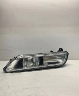 Volkswagen PASSAT B7 Front fog light 17662402