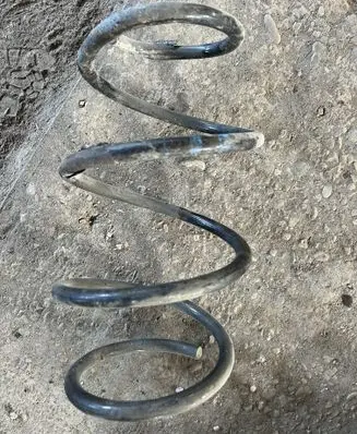 BMW 5 E39 Front coil spring 