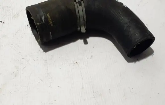 Land Rover Range Rover L322 Engine coolant pipe/hose LR008237