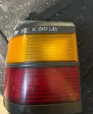 Volkswagen PASSAT B3 Rear/tail lights 333945111
