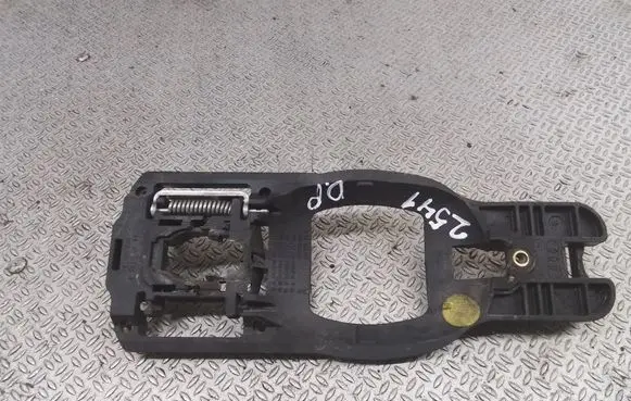 Audi A2 Front door exterior handle/bracket 8Z0837885A