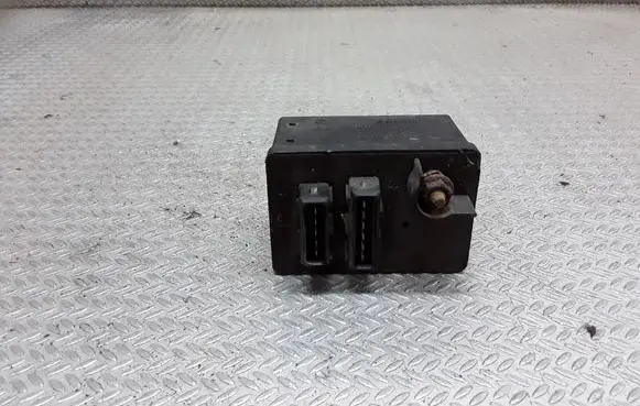 Jaguar S-Type Glow plug pre-heat relay 0281003018