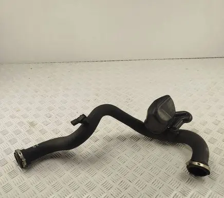 Audi A4 S4 B8 8K Intercooler hose/pipe 8K0145673AC