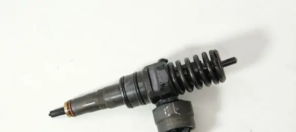 Audi A4 S4 B6 8E 8H Fuel injector 038130073F