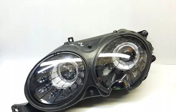 Bentley Flying Spur Headlight/headlamp 4W1941015F