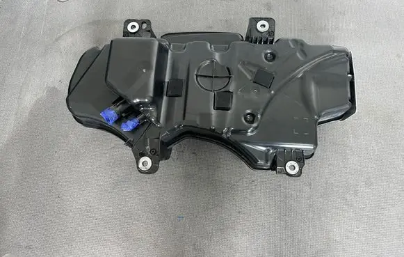 Audi Q5 SQ5 FY AdBlue liquid reservoir 80A131878AG 80A131878AH 80A131878