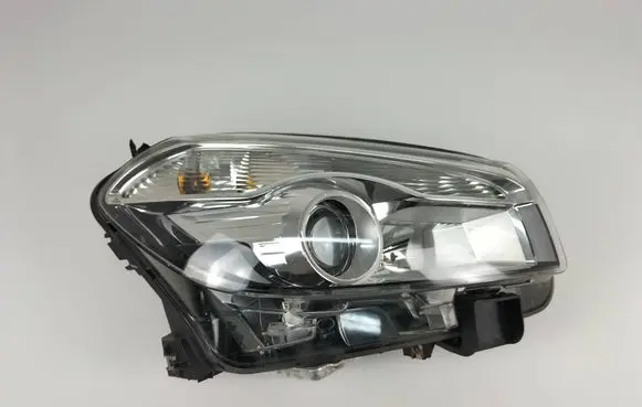 Nissan Qashqai Headlight/headlamp 26010BR61A 033528150039 1LL01033528