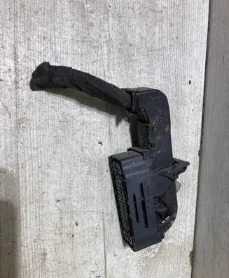 KIA Niro ABS module connector plug 922095117