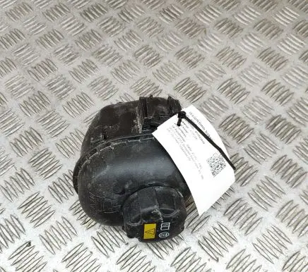 BMW X3 G01 Coolant expansion tank/reservoir 8610661