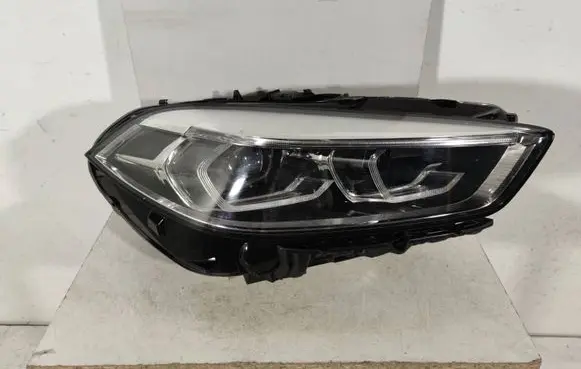 BMW 1 F40 Headlight/headlamp 9448096